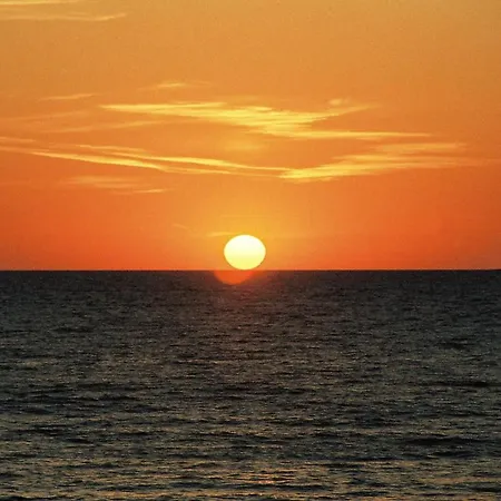 strandnah und mit Balkon - Villa Strandmuschel FeWo 06 *