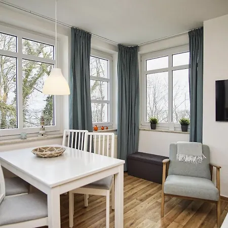 Strandmuschel: Beachside Retreat With Balcony And Wellness Access Goehren (Ruegen)